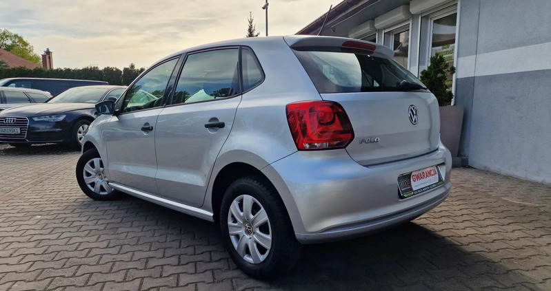 Volkswagen Polo cena 25999 przebieg: 175000, rok produkcji 2013 z Zambrów małe 326